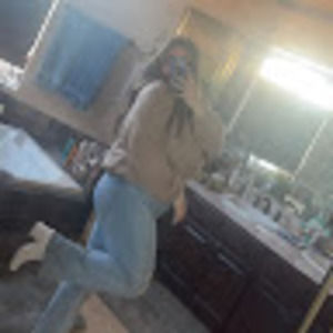 Meet your Posher, Avery